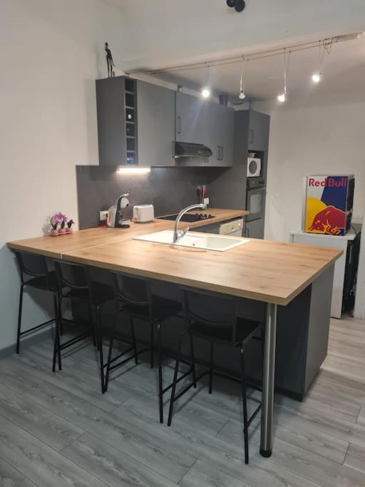 Le Beau Sejour Apartamento Poitiers Exterior foto